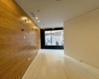 Resale - Commercial space - Guardamar del Segura