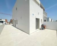 Resale - Semi-detached - Daya Nueva